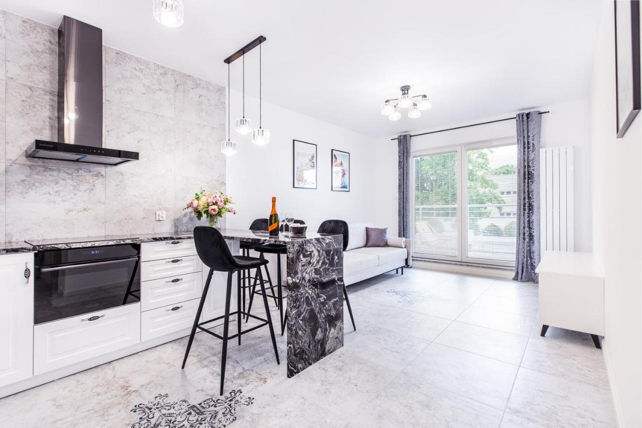 Apartament Roza Wiatrow Gizycko/Wilkasy Exterior foto